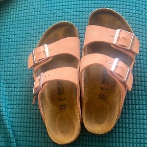 Birkenstock Kids Double-Buckle Sandals in dusty pink